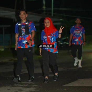 Runner Photo 6045118