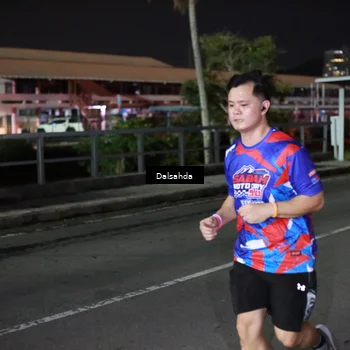 Runner Photo 6045122