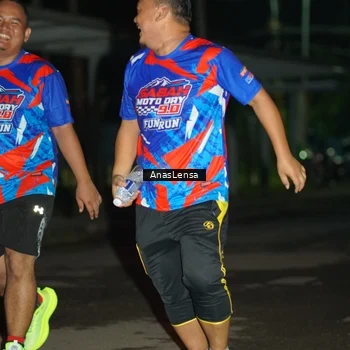 Runner Photo 6045130
