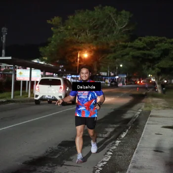 Runner Photo 6045135