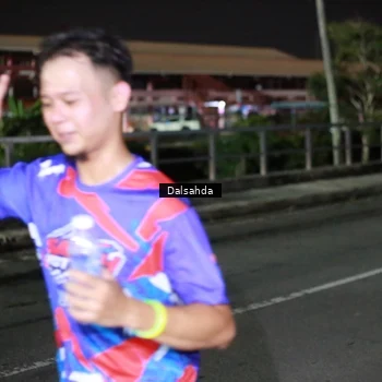 Runner Photo 6045147