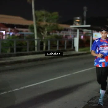 Runner Photo 6045177
