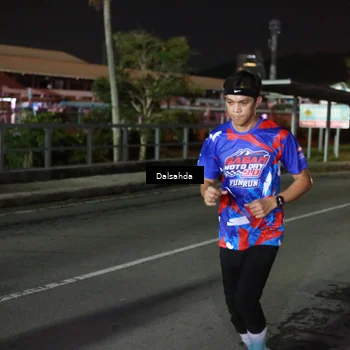 Runner Photo 6045181