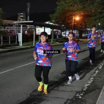 Runner Photo 6045214