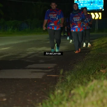 Runner Photo 6045215