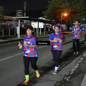Runner Photo 6045219