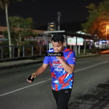 Runner Photo 6045246