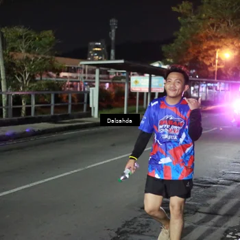 Runner Photo 6045266