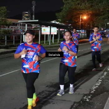 Runner Photo 6045280