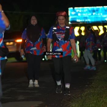 Runner Photo 6045297