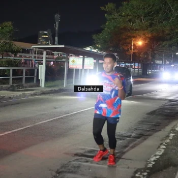 Runner Photo 6045309
