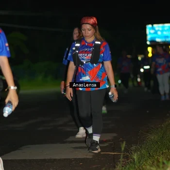 Runner Photo 6045333