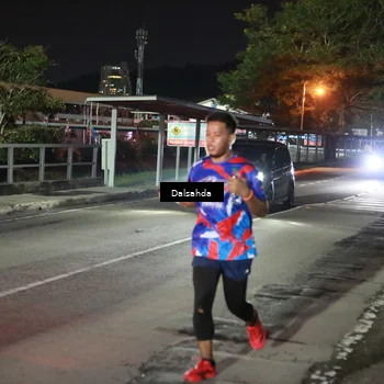 Runner Photo 6045336
