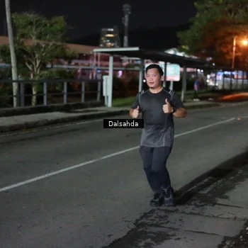 Runner Photo 6045346