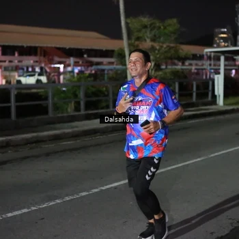 Runner Photo 6045371
