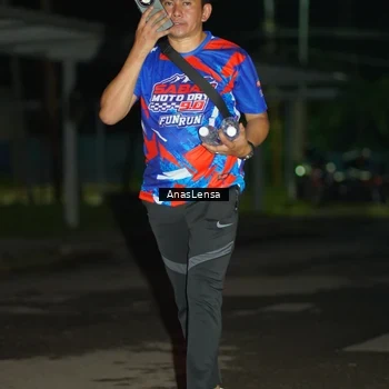Runner Photo 6045377