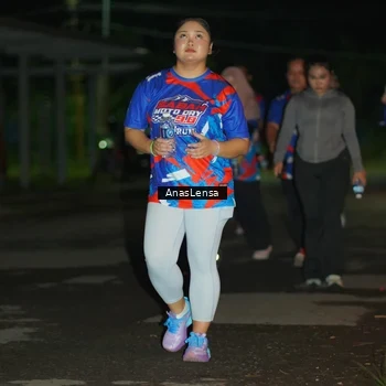 Runner Photo 6045402