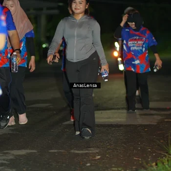 Runner Photo 6045413