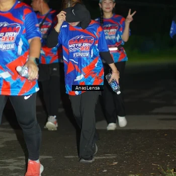 Runner Photo 6045415