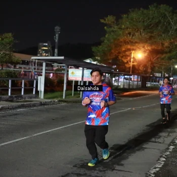 Runner Photo 6045432
