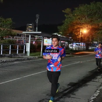 Runner Photo 6045435