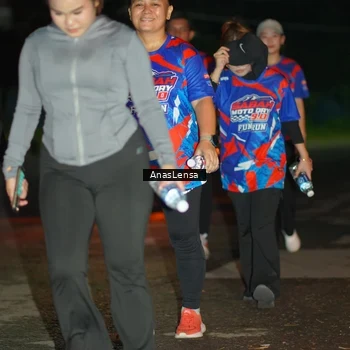 Runner Photo 6045447