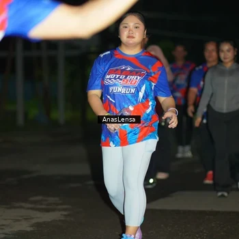 Runner Photo 6045449