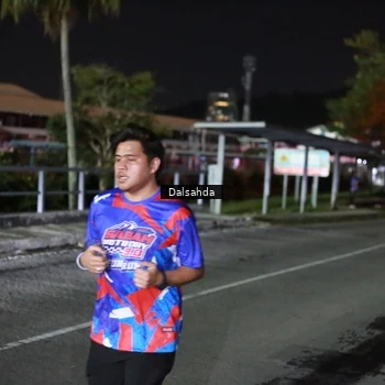 Runner Photo 6045451