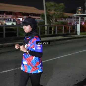 Runner Photo 6045457