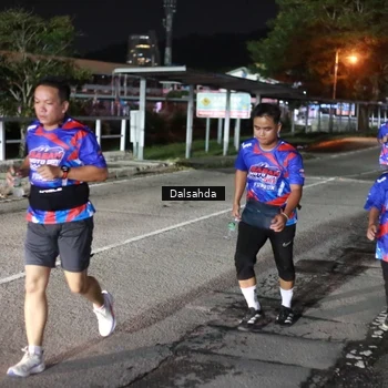 Runner Photo 6045463