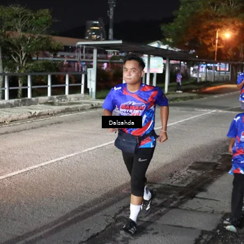 Runner Photo 6045474