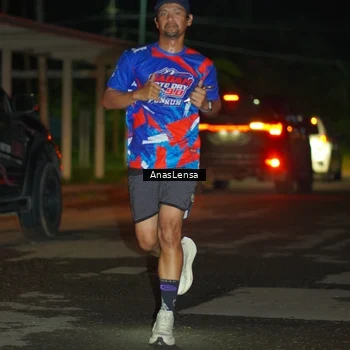 Runner Photo 6045499