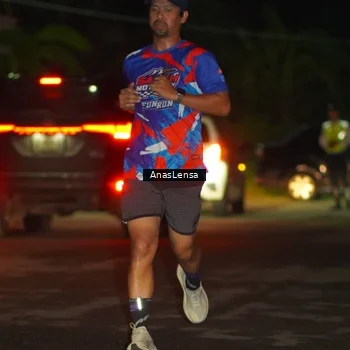Runner Photo 6045518
