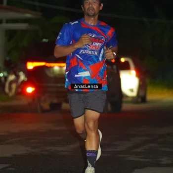 Runner Photo 6045523