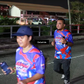 Runner Photo 6045541