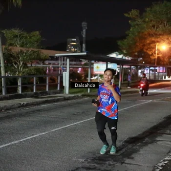 Runner Photo 6045551
