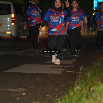 Runner Photo 6045584