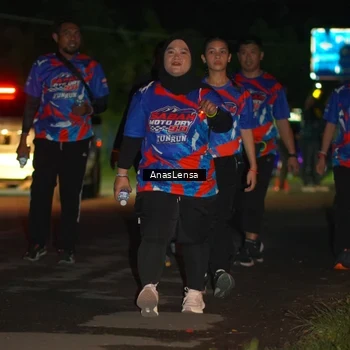 Runner Photo 6045605