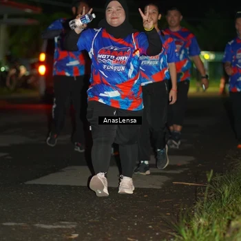 Runner Photo 6045628
