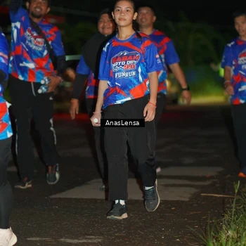 Runner Photo 6045638