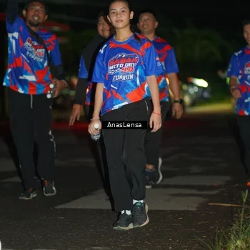 Runner Photo 6045645