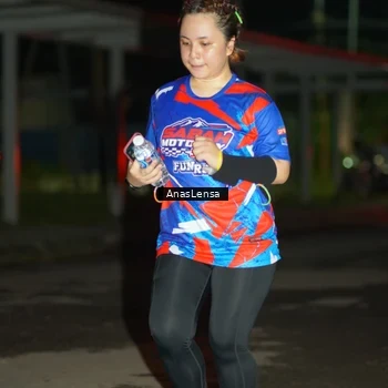 Runner Photo 6045693