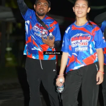 Runner Photo 6045717