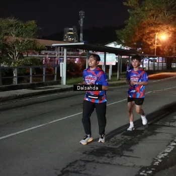 Runner Photo 6045730