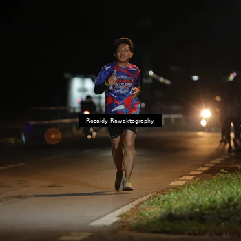 Runner Photo 6045745