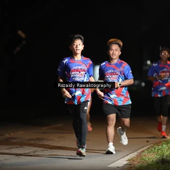 Runner Photo 6045786