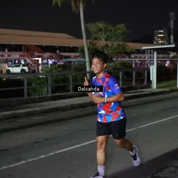 Runner Photo 6045799