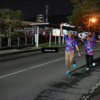 Runner Photo 6045820