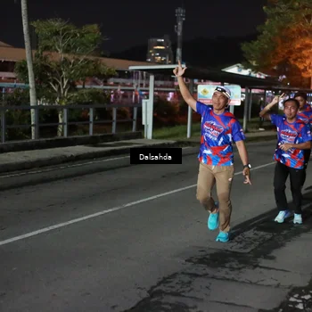 Runner Photo 6045829