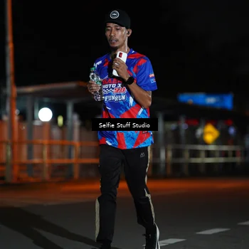 Runner Photo 6045831